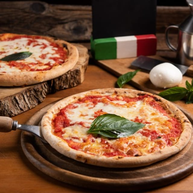 Margherita Sicilian Pizza (Slice).